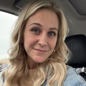 Meet your Posher, Shelby